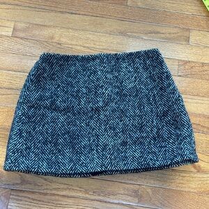 A&F Scarlett Mini Skort